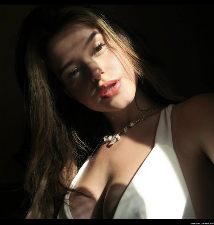 Foto sexy di instagram di Léa Elui n°101