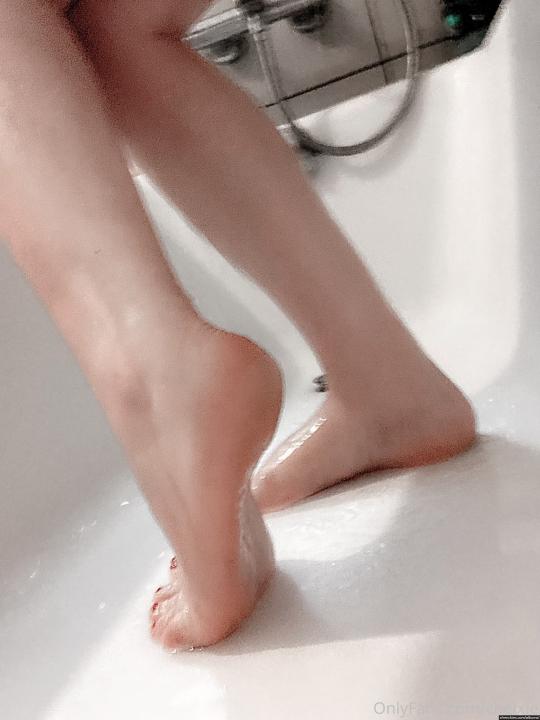 Photo de pied – Les pieds de Chelxie Onlyfans Leak n°11